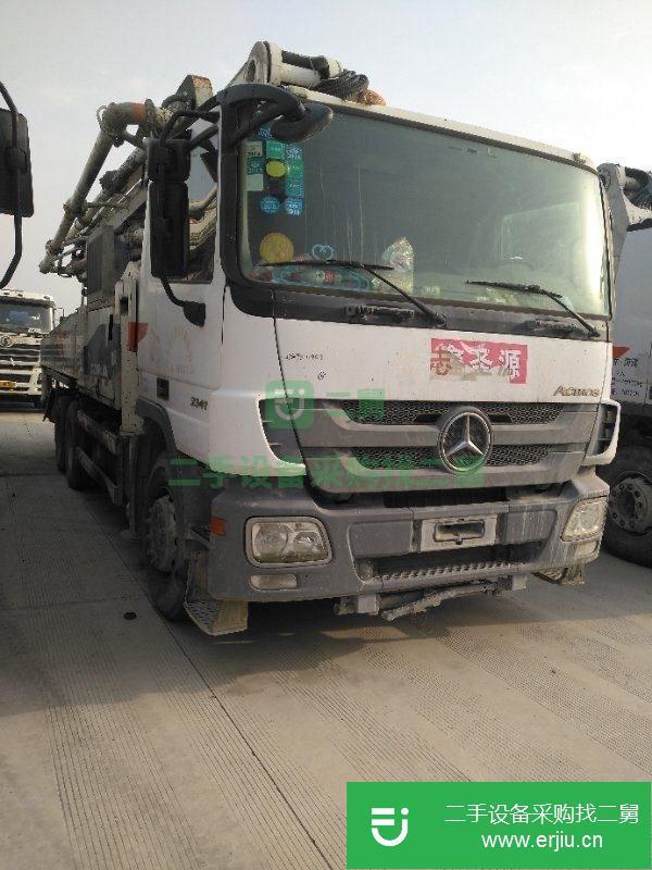陜西出售二手47米中聯(lián)奔馳泵車(chē)