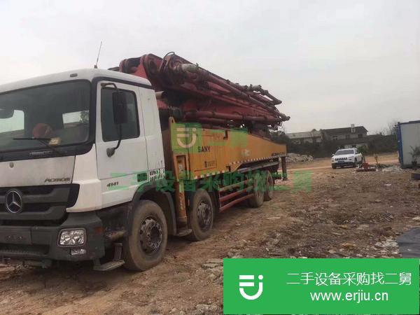 江西出售二手奔馳52米混凝土泵車