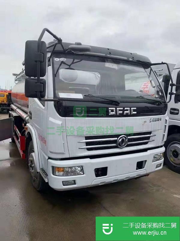 江西出售二手東風大多利卡8.2方油罐車