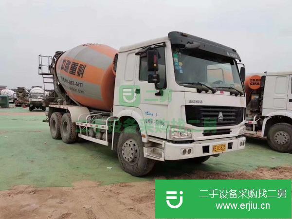 云南出售二手中聯攪拌車