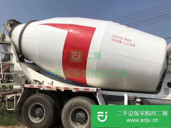 湖南出售豪沃攪拌車,18年國五排放12方,手續齊全,可過戶
