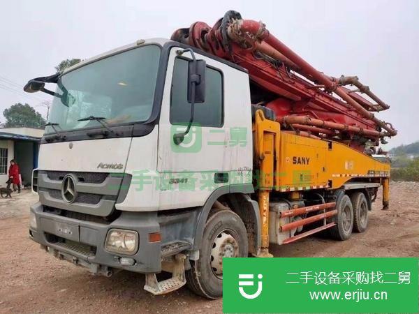 山西出售二手的泵車，奔馳底盤