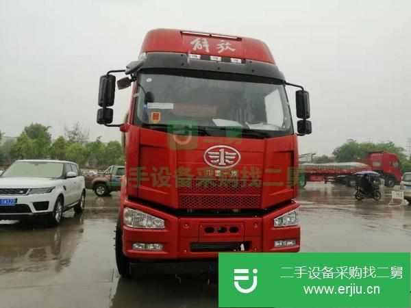 四川出售二手解放前四后八油罐車