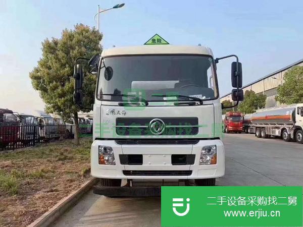 山東出售二手十噸東風(fēng)油罐車