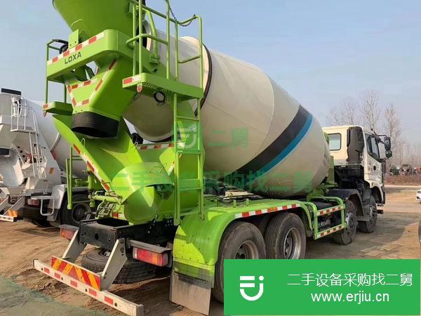 江蘇出售二手歐曼前四后八12方攪拌罐車