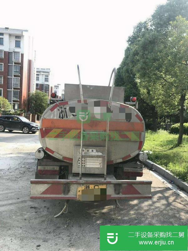 安微出售二手東風5噸加油車