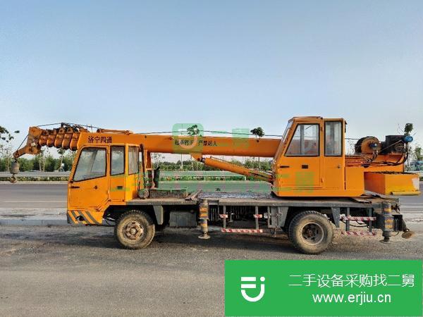 山東出售二手四通自制八噸吊車