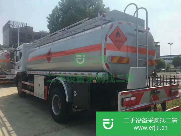 湖南出售二手東風多利卡13噸油罐車
