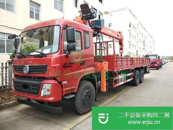 新疆出售二手東風(fēng)12噸隨車吊