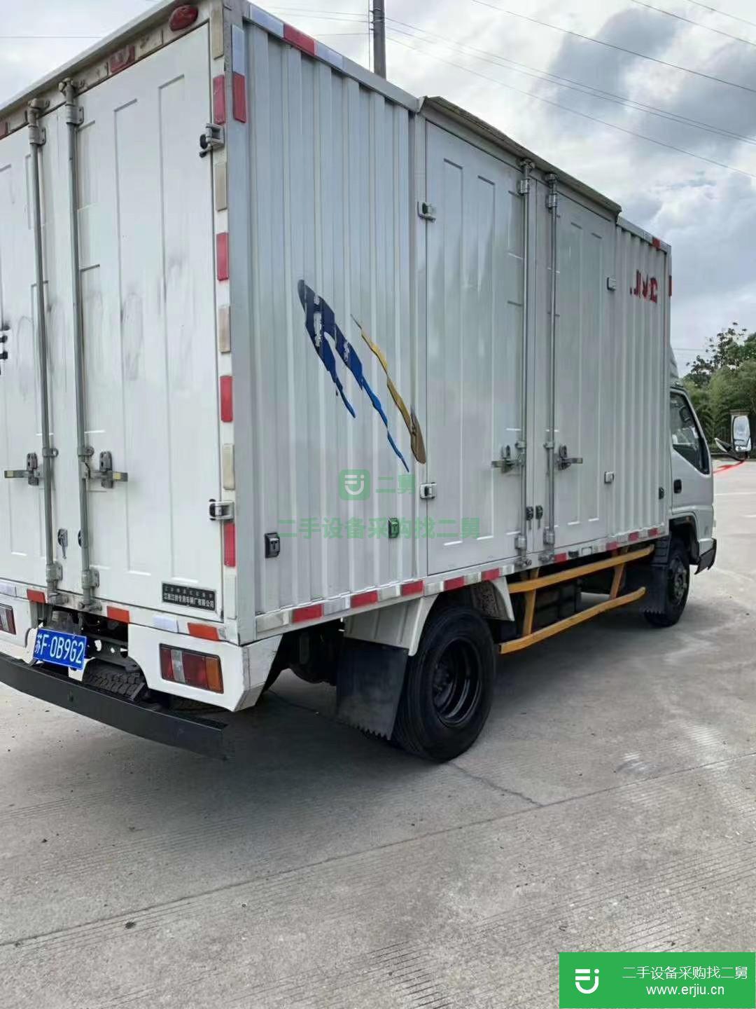 江蘇出售二手江鈴130馬力貨車