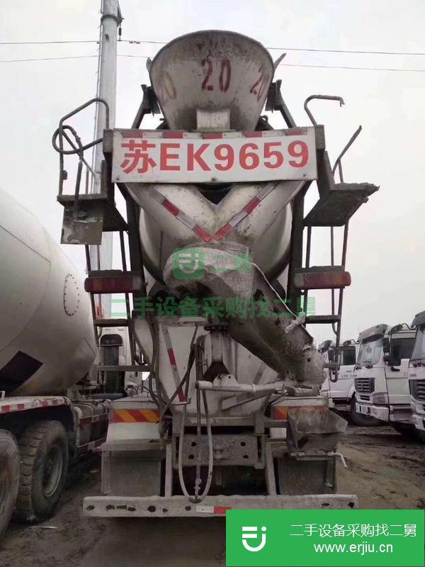重慶出售二手國五前四后八攪拌車