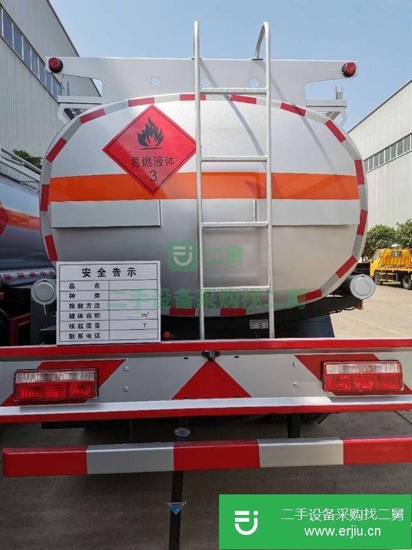 廣西出售二手東風福瑞卡8.31方油罐車