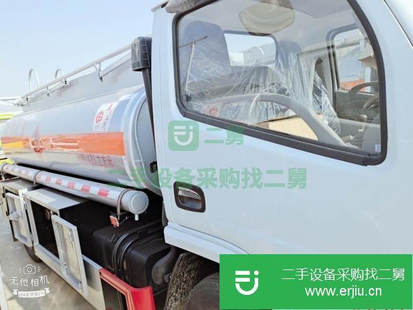 西藏出售二手5噸油罐車