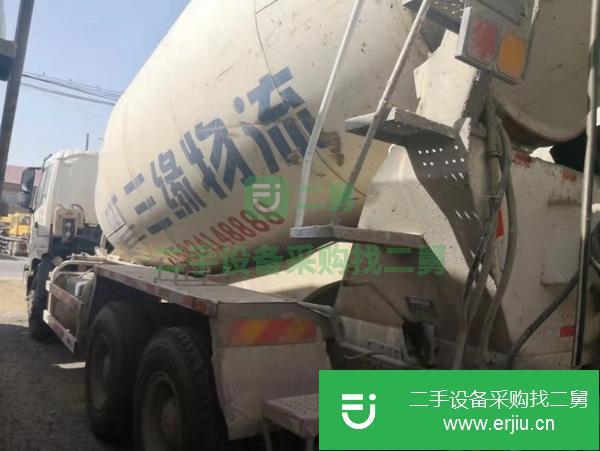 黑龍江出售歐曼攪拌車，大14方拉16方
