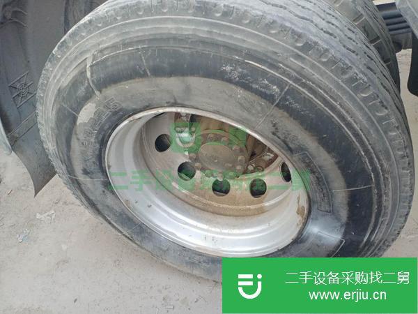 山東出售二手東風(fēng)柳汽牽引車  320馬力