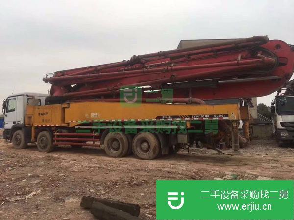 廣東出售二手的泵車，六節臂，手續齊全。