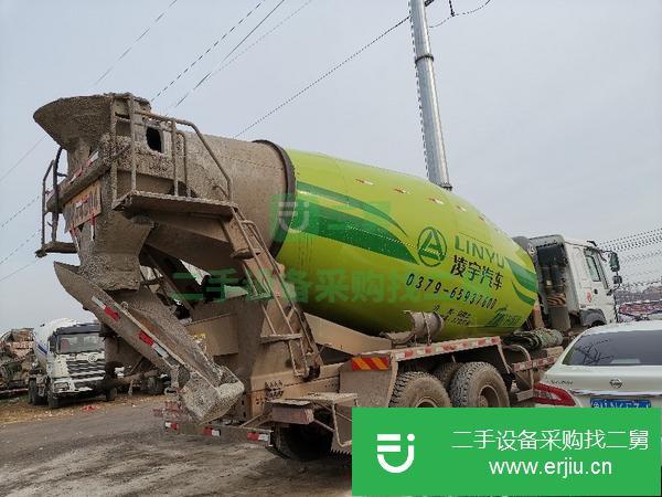 河南出售二手國(guó)五豪沃大14方攪拌車