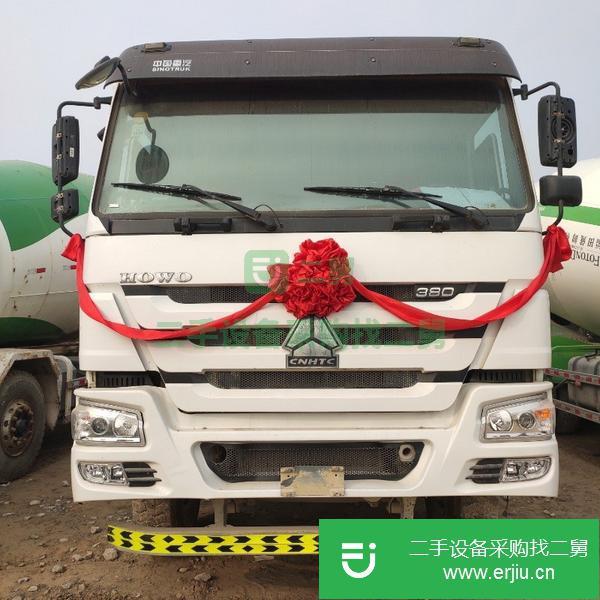 山東出售二手豪沃大14方攪拌罐車