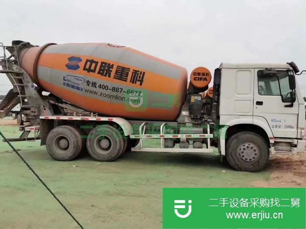 云南出售二手中聯攪拌車