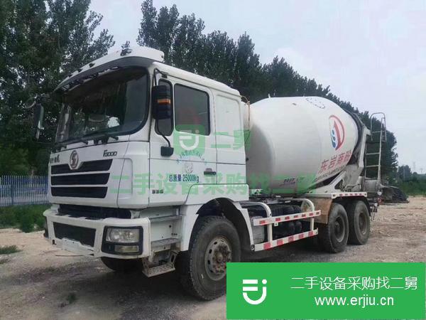 山東出售二手的攪拌車，可以過戶
