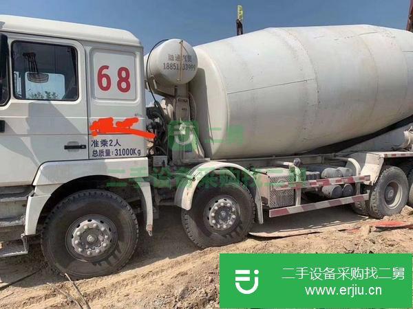 貴州出售19年極品德龍攪拌車，中集通華上裝