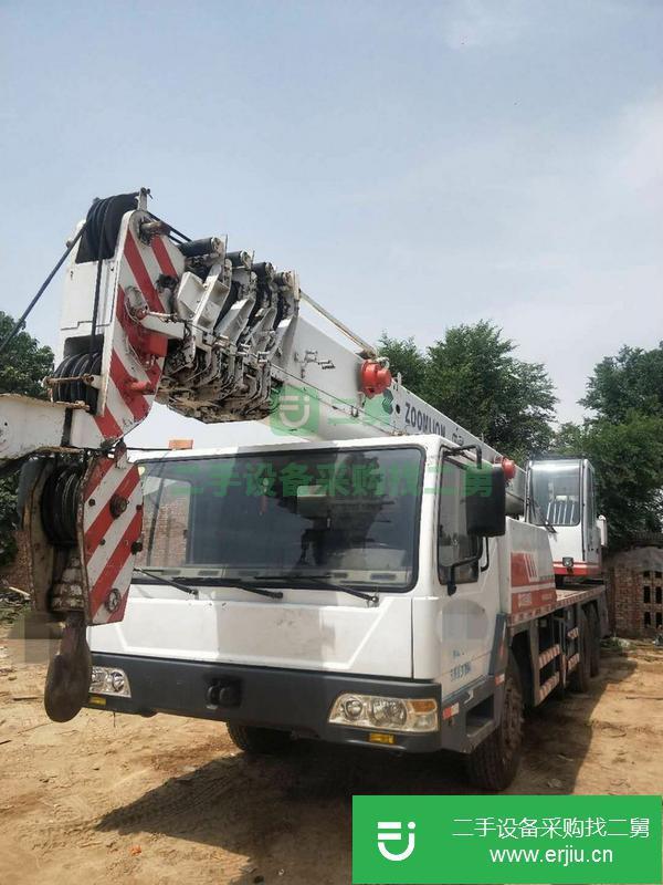 河南出售二手中聯(lián)吊車