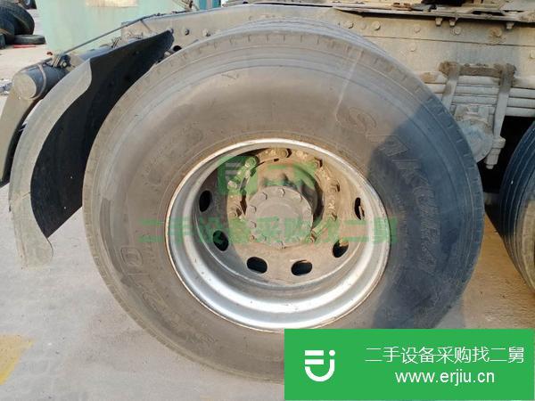 山東出售17年歐曼牽引車  460馬力 國五排放
