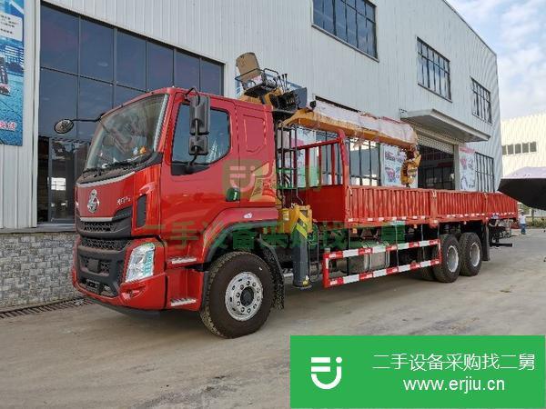 四川出售二手柳汽乘龍12噸隨車吊