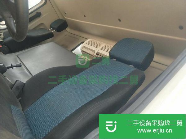 河南出售二手中聯(lián)吊車