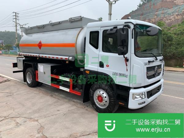 湖北出售二手東風(fēng)D9，12噸加油車