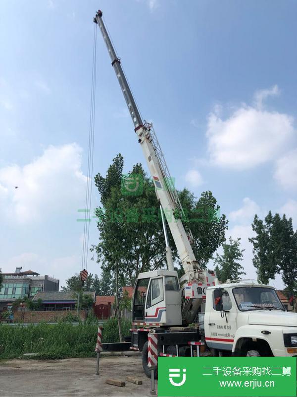 山東出售二手的吊車，手續齊全隨時過戶