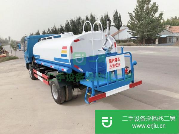山東出售二手東風多利卡灑水車