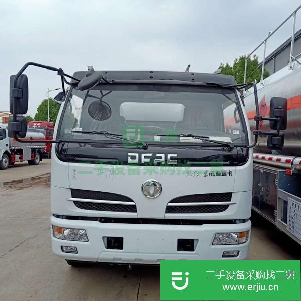 湖北出售二手東風福瑞卡油罐車八噸