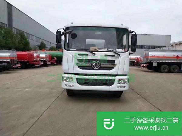 湖北出售二手東風(fēng)D9，12噸加油車