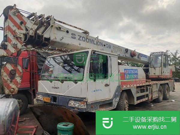 江西出售二手中聯(lián)25V四節(jié)臂隨車吊