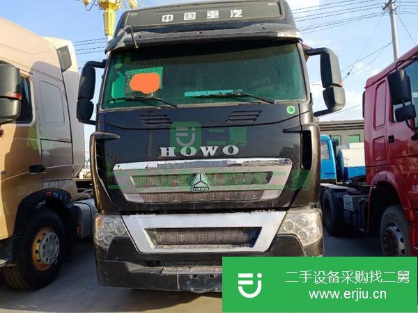 山東出售二手豪沃T7牽引車國五