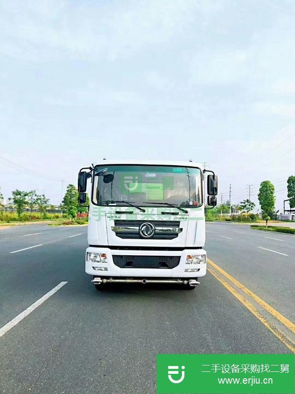 云南出售二手15噸東風(fēng)多利卡灑水車(chē)
