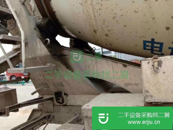 貴州出售二手德龍大12方攪拌車