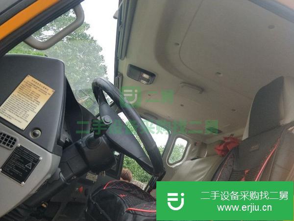 河南出售二手徐工吊車，原車原版，五節臂，全手續，車況好