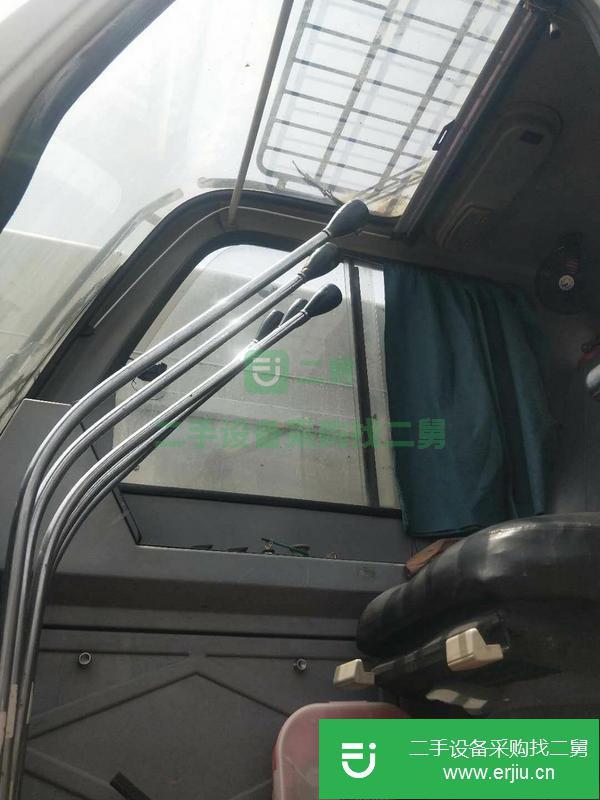 河南出售二手中聯(lián)吊車