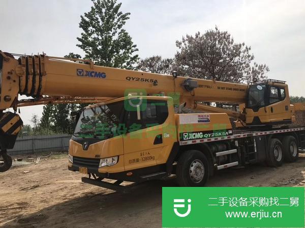 河南出售二手徐工吊車，原車原版，五節臂，全手續，車況好