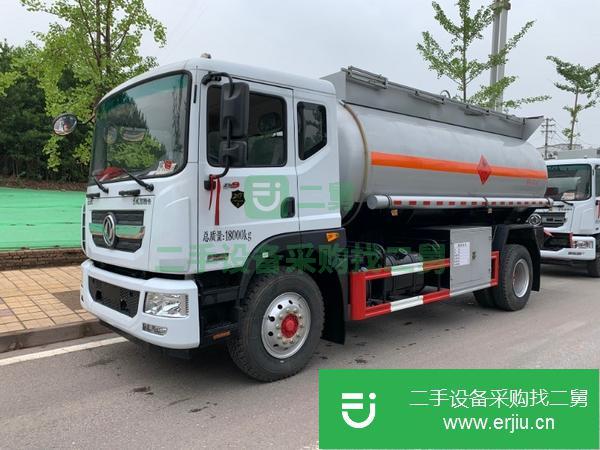 湖北出售二手東風(fēng)D9，12噸加油車