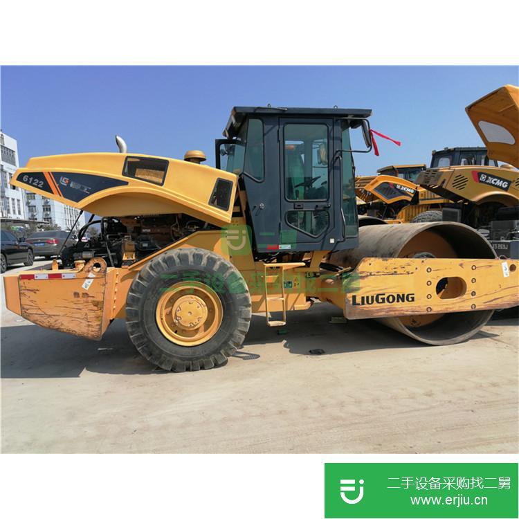 上海出售二手22噸振動壓路機