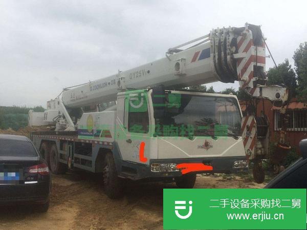 山東出售二手25噸五節(jié)臂吊車