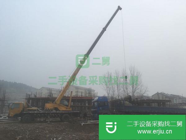 江蘇出售二手柳工12噸汽車吊