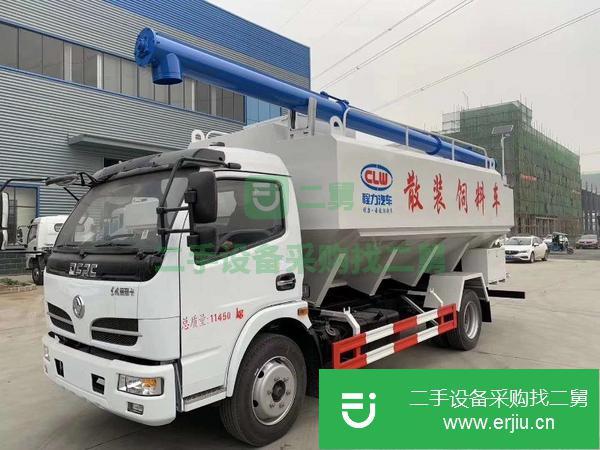 云南出售二手東風(fēng)多利卡散裝飼料運輸車