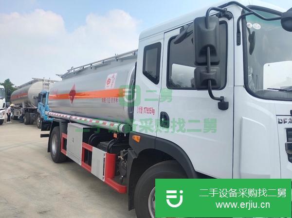 重慶出售二手的油罐車