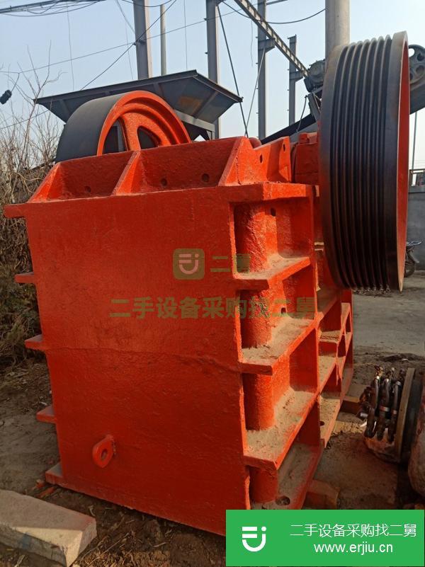 山東出售二手顎式破碎機