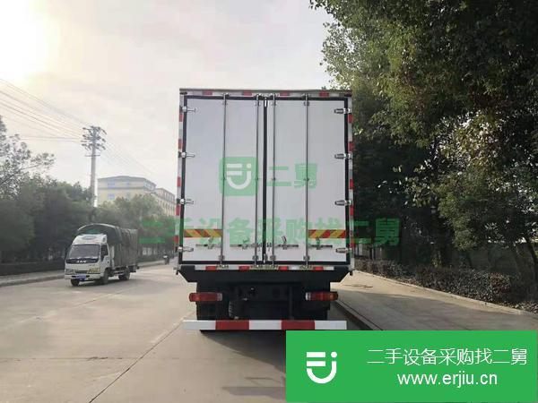 安微出售二手解放9.6米冷藏車