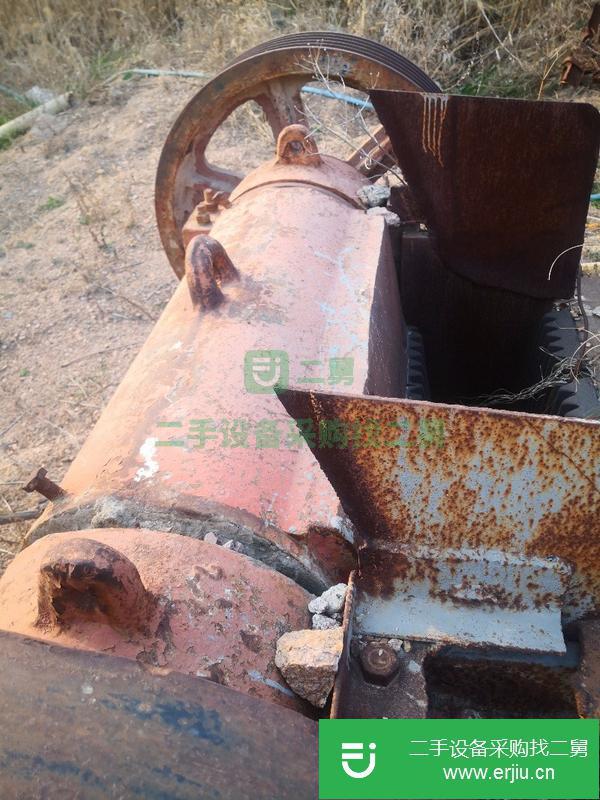 山東出售二手1000*250顎式破碎機